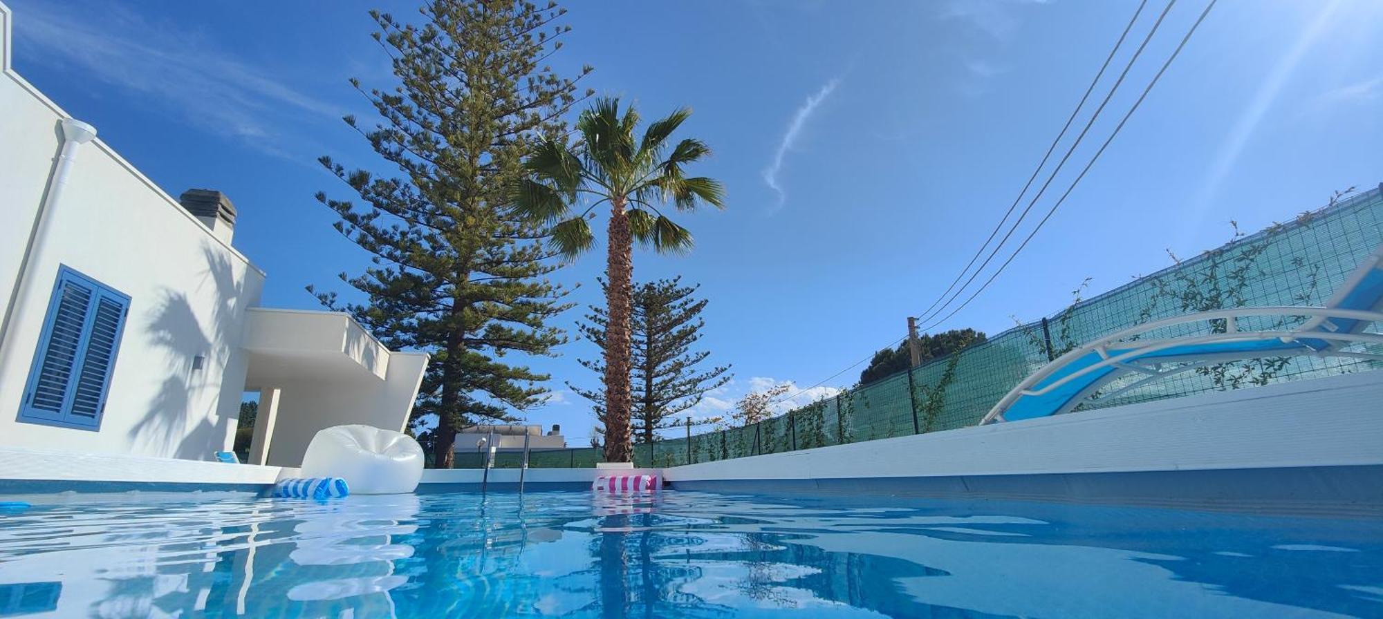 Pool Seaside Relais - Ville Ninfea, Marea, Rosa E Cassiopea Fontane Bianche Exterior foto